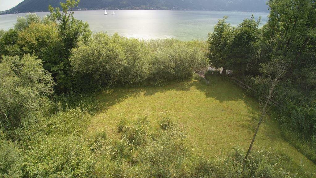 Ferienhaeuschen Am Traunsee Mit Tretboot Zur Freien Nutzung Am Badeplatz Altmünster 외부 사진